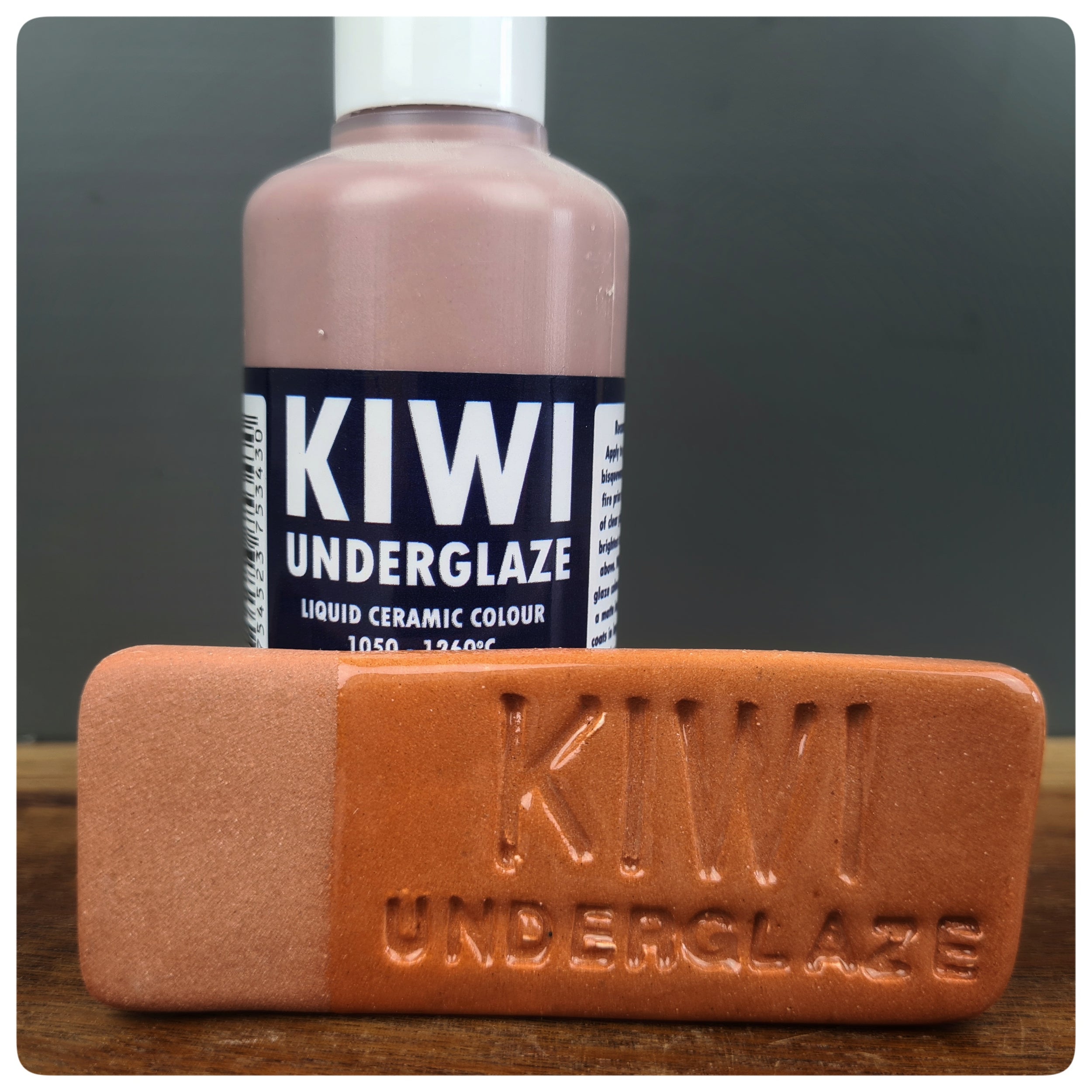 Kiwi Underglaze 100ml Copper Brown