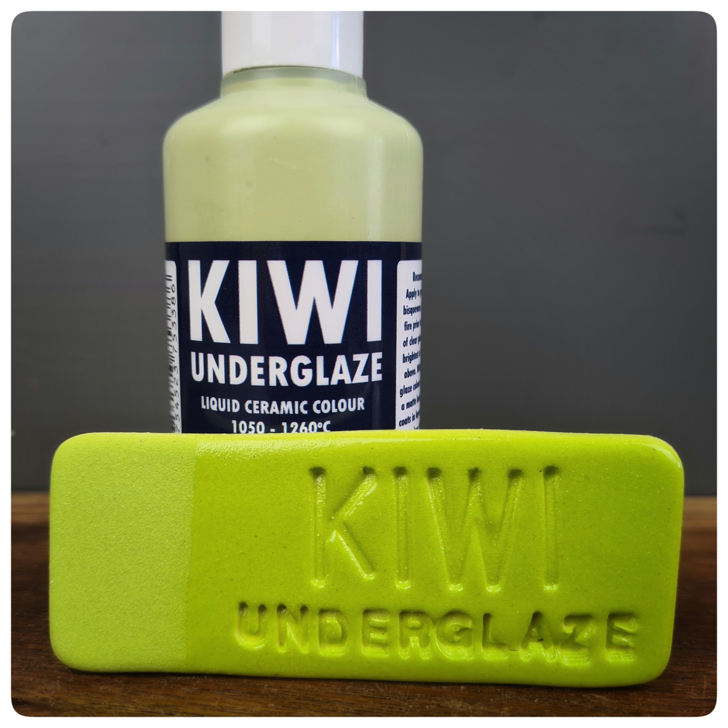 Kiwi Underglaze 100ml Lime Green